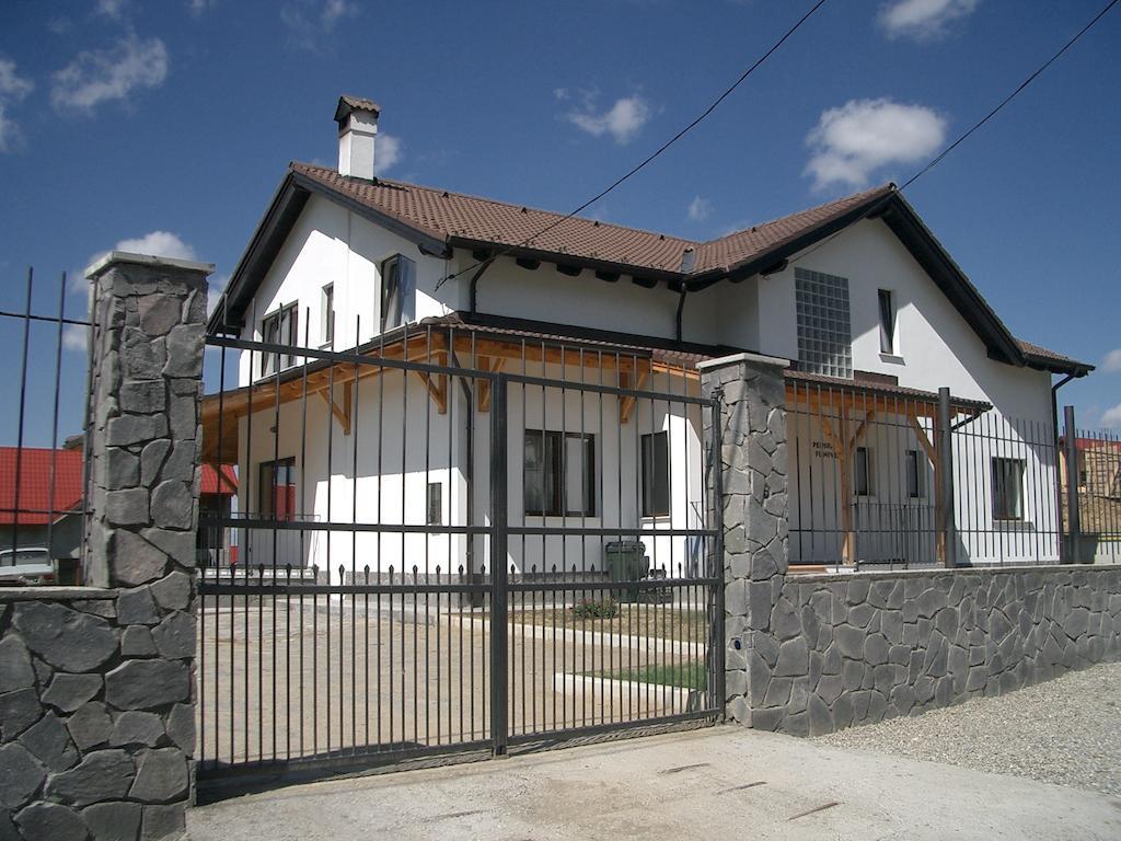 Pensiunea Funivia Săcele Стая снимка